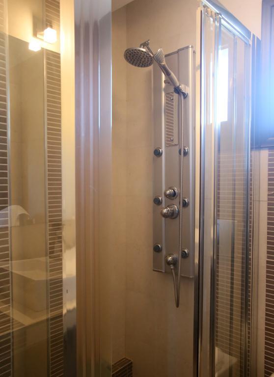 Sunny Sani Luxury Villas Oda fotoğraf